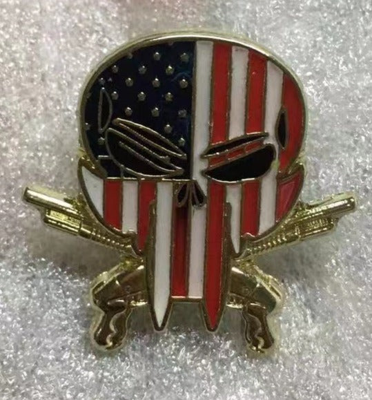 USA Skull Crossed Gold Shotguns Lapel Pin
