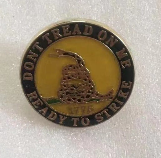 Gadsden Ready To Strike Yellow Round Lapel Pin